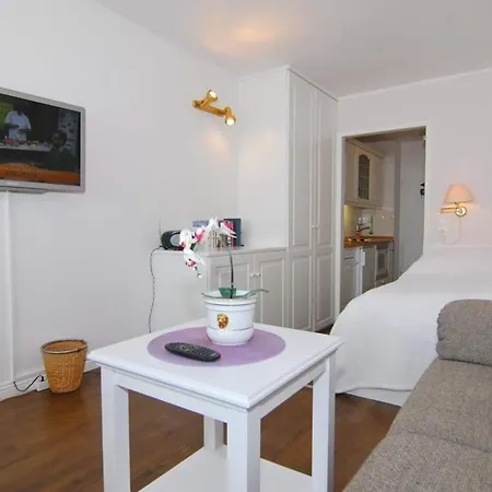 Metropol, Whg 260, Seeseite 11og