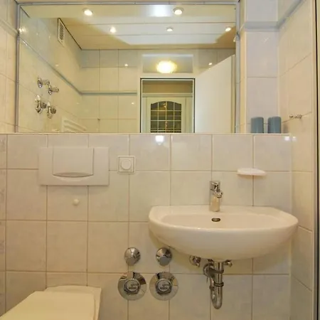 Metropol, Whg 260, Seeseite 11og Appartement *